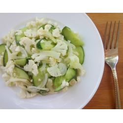 Рецепт: Простой салат из цветной капусты