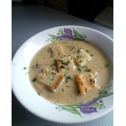 Рецепт: Грибной крем-суп с шампиньонами и сухариками