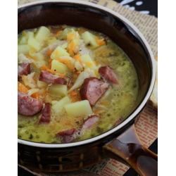 Рецепт: Гороховый суп с мясом и колбасой