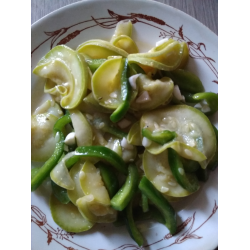 Рецепт: Салат из кабачков и болгарского перца
