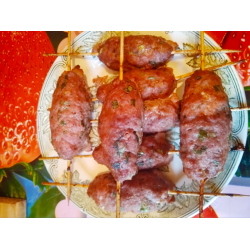 Рецепт: Люля-кебаб из свино-говяжьего фарша