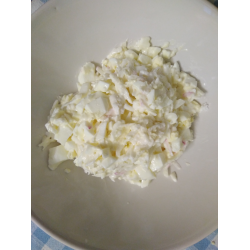 Рецепт: Салат из красной редьки с яйцом