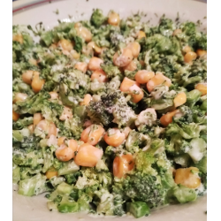 Рецепт: Салат из свежей брокколи