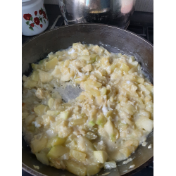Рецепт: Кабачки с яйцом и чесноком