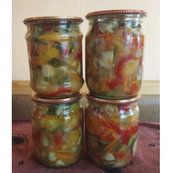 Рецепт: Консервированный салат из овощей и шампиньонов