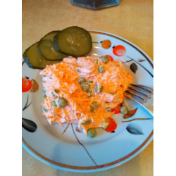 Рецепт: Салат из свежей моркови с чесноком