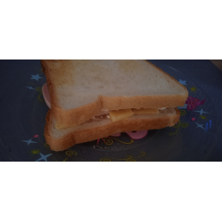 Рецепт: Горячие сэндвичи с колбасой и сыром