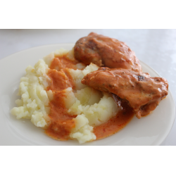 Рецепт: Филе бедра курицы в соусе