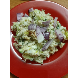 Рецепт: Рыбный салат с рисом и яйцом