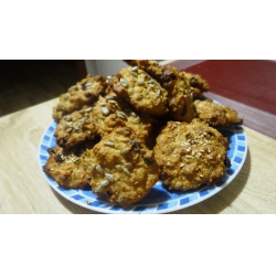 Рецепт: Печенье овсяное с сухофруктами и кунжутом