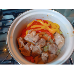 Рецепт: Овощной соус со свиными ребрышками