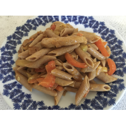 Рецепт: Макароны из полбы с овощами и томатным крем-соусом на масле ГХИ